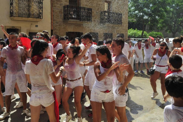 Fotos del cohete de las fiestas de Carcastillo 2018, 4 de agosto