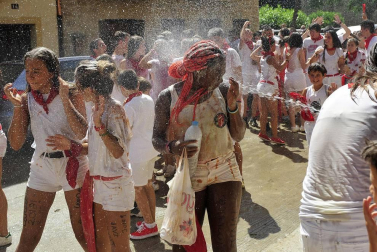 Fotos del cohete de las fiestas de Carcastillo 2018, 4 de agosto