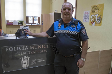 Imágenes de la cornada en el encierro de Estella, bajadica de Che, cohete infantil, subida de la corporación infantil, ofrenda floral, pañuelada, entre otros.