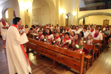 Imágenes sacadas a lo largo del Día del niño. Estas comprenden el balcón del ayuntamiento, la misa, marchando por la calle y con la banda.