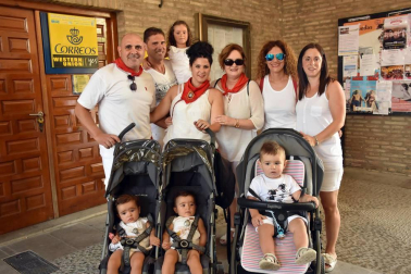 Arguedas se sumó el pasado sábado al ciclo festivo de la Ribera con el inicio de sus fiestas patronales en honor a San Esteban. El chupinazo hizo estallar la alegría y la emoción de sus vecinos que disfrutaron de una jornada repleta de música, actividades y buen ambiente. ¡Click! fue partícipe de ello.