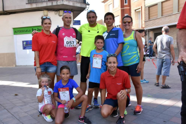 Dentro de las fiestas en honor a San Justo y San Pastor de Fustiñana, el pasado sábado 4 de agosto se disputó la XXXIV edición de la carrera Joya de la localidad. La prueba absoluta se compuso de un recorrido de 6,6 kilómetros donde participaron mayores y pequeños, a modo individual o por equipos, en una jornada de lo más deportiva. ¡Click! estuvo con muchos de ellos.