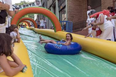 Estella finaliza sus fiestas patronales con el Día de la Abadejada, con los actos tradicionales de este día: la despedida de los gigantes y el XLVIII concurso de ajoarriero