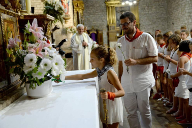 Los niños tomaron las riendas en el tercer día de las fiestas agoizkas. Los 38 pequeños nacidos el año pasado, la corporación infantil encabezada por Ilazki Elizari, la comparsa y el coro txikis... fueron los protagonistas de la jornada.