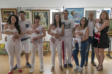 Esta localidad de Tierra Estella celebró este martes, 14 de agosto, su primer día de fiestas, que arrancaron con el lanzamiento del cohete.