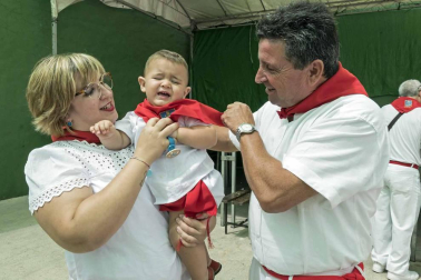 Fotos del primer día de fiestas de Villatuerta