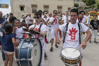 Fotos del primer día de fiestas de Villatuerta