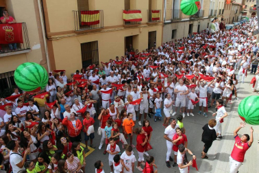 Fotos del cohete de las fiestas de Santa Ana de Buñuel.