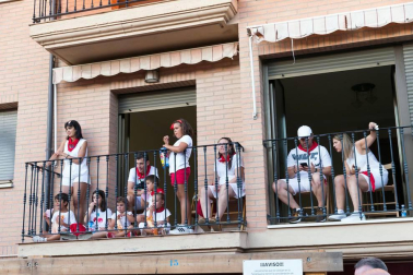 En el marco de sus fiestas patronales, Murchante disfrutó este miércoles de la undécima edición de su tradicional Paloteado.