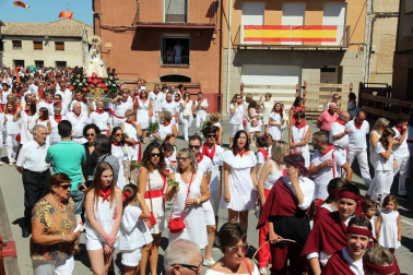 La localidad ribera vivió su segunda jornada festiva con el día dedicado a su patrona Santa Ana.