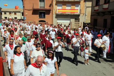 La localidad ribera vivió su segunda jornada festiva con el día dedicado a su patrona Santa Ana.