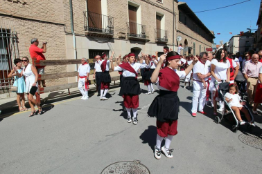 La localidad ribera vivió su segunda jornada festiva con el día dedicado a su patrona Santa Ana.