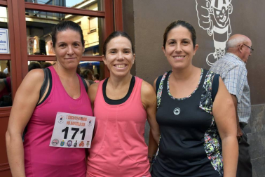 Bajo el patrocinio del Ayuntamiento de Buñuel y con la colaboración de Bardenas Reales, el domingo 12 de agosto se celebró el XVI Certamen de Jotas infantil y Juvenil, con participantes solistas y dúos. Finalmente, ante la amenaza de tormentas, el certamen tuvo lugar en la Casa de Cultura, y no en la plaza San José de Calasanz. Los jóvenes joteros compitieron con entusiasmo y dejaron buena muestra de sus espléndidas voces.