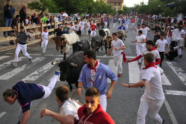 Fotos del tercer día de las fiestas de Tafalla y segundo encierro (16 de agosto de 2018)