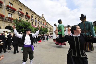 Fotos del tercer día de las fiestas de Tafalla y segundo encierro (16 de agosto de 2018)