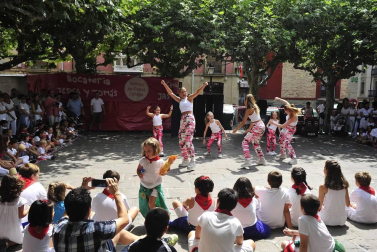 Fotos del tercer día de las fiestas de Tafalla y segundo encierro (16 de agosto de 2018)
