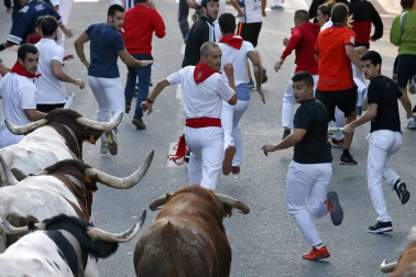 Los toros de Ángel Macua se estrenan en el tercer encierro de fiestas de Tafalla 2018, 17 de agosto