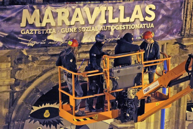 Desalojo del gaztetxe Maravillas, en el Palacio Marqués de Rozalejo, en Pamplona.