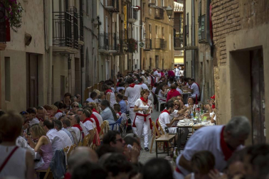 Los Arcos celebran su tradicional pochada en fiestas (17 de agosto de 2018)