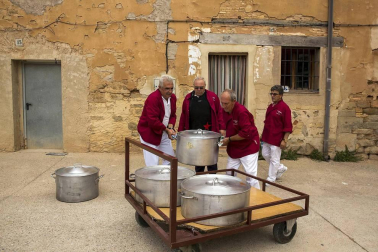 Los Arcos celebran su tradicional pochada en fiestas (17 de agosto de 2018)