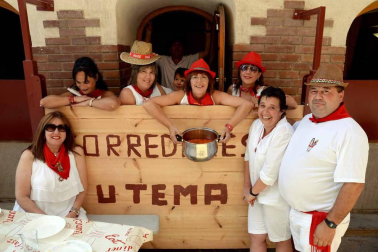 Imágenes de las fiestas de Lerín, principalmente de la pochada y de la comida popular.