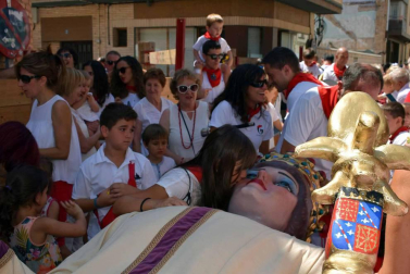 Despedida de los gigantes y paellada en el último día de las fiestas de Murchante