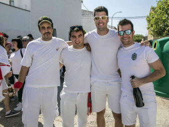 Imágenes del cohete de fiestas de Figarol 2018