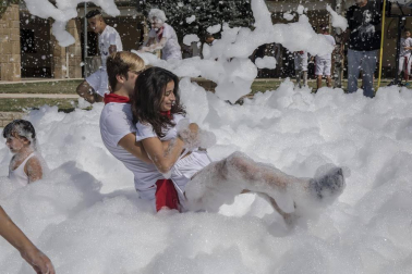 Imágenes del cohete de las fiestas de Rada 2018