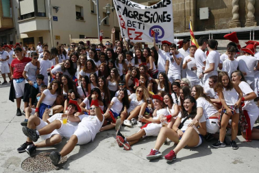 Imágenes del cohete de fiestas de Miranda de Arga 2018