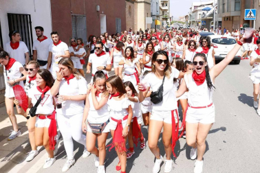 Fotos del cohete de las fiestas de Ribaforada 2018