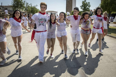 Imágenes del cohete de las fiestas de Rada 2018