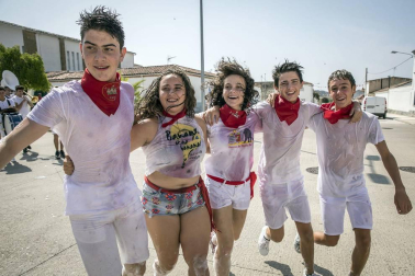 Imágenes del cohete de las fiestas de Rada 2018