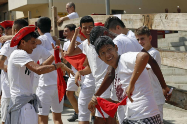 Imágenes del cohete de fiestas de Miranda de Arga 2018