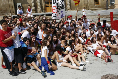 Imágenes del cohete de fiestas de Miranda de Arga 2018