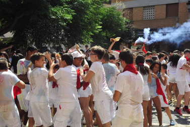 Fotos del cohete de fiestas de Marcilla