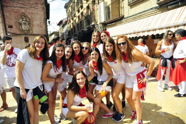 Fotos del cohete de fiestas de Marcilla