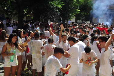 Fotos del cohete de fiestas de Marcilla