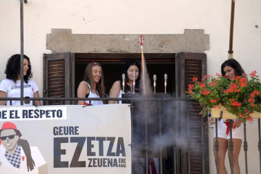 Imágenes del cohete de las fiestas de Barásoain 2018
