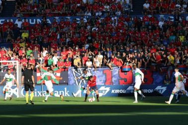 Fotos del partido disputado en El Sadar el domingo 26 de agosto, correspondiente a la segunda jornada de la Liga 1,2,3.