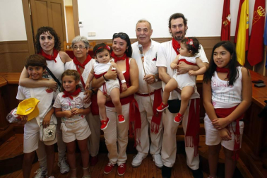 Fotos del cohete de las fiestas de Murillo el Fruto 2018
