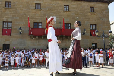 Fotos del cohete de las fiestas de Murillo el Fruto 2018