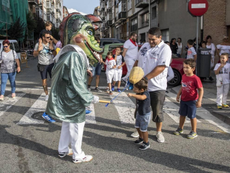 Fotos del cohete de las fiestas de Berriozar 2018