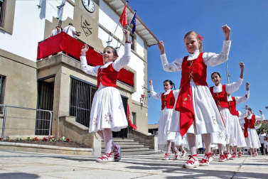 Imágenes del cohete de fiestas de Ayegui 2018