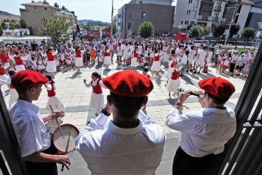 Imágenes del cohete de fiestas de Ayegui 2018