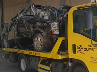 Dos personas han resultado heridas este viernes por la tarde en un accidente de tráfico en la A-12, en el kilómetro 46.