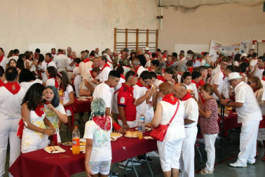 Fotos del cohete de las fiestas de Milagro 2018