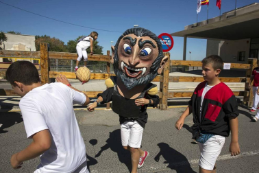 Caparroso arrancó este sábado, 1 de septiembre, sus fiestas patronales en honor a Santa Fe. La agenda festiva se prolongará hasta el día 8