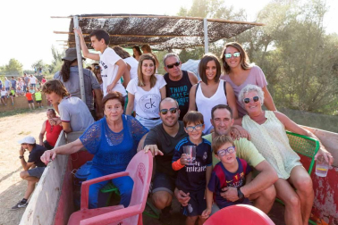 A pocos días de que empiecen sus fiestas patronales, los cirboneros han disfrutado este domingo, 2 de septiembre, de la 'traída' de vacas