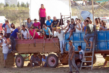 A pocos días de que empiecen sus fiestas patronales, los cirboneros han disfrutado este domingo, 2 de septiembre, de la 'traída' de vacas