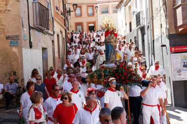 Fotos de la misa y procesión, en el segundo día de fiestas de Ablitas